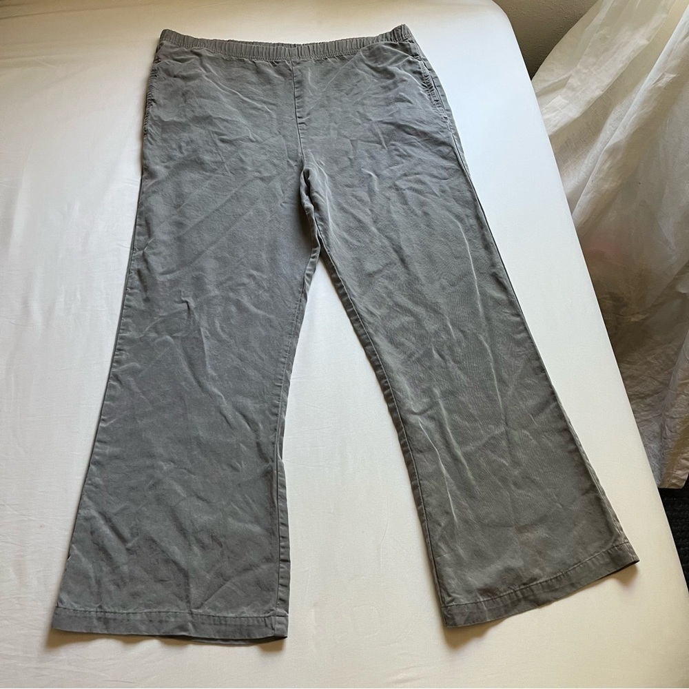 California Threads grey tencel wide flare bootcut leg cropped elastic waist pant